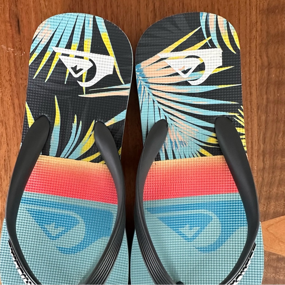 Quiksilver Kids Flip Flops. Blue/Black/Orange/Yellow. Size Big Kid 4/5. - Picture 7 of 9